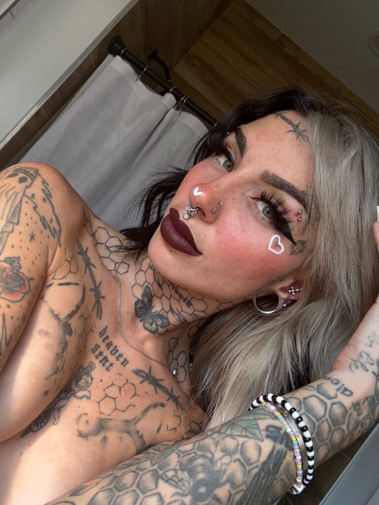 Photo of Cruella Morgan, creator on OnlyFans with exclusive content
