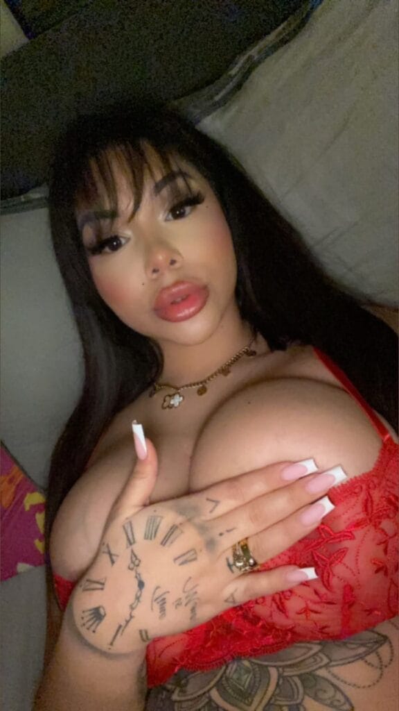Photo of Elvana Vita, creator on OnlyFans with exclusive content