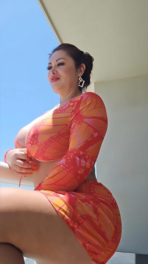 Photo of Irazu del Monte, creator on OnlyFans with exclusive content