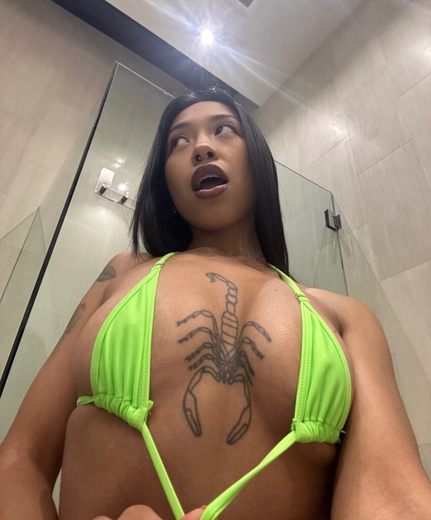 Photo of Jasmine, creator on OnlyFans with exclusive content