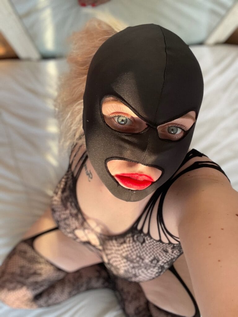 Photo of Adriana, creator on OnlyFans with exclusive content