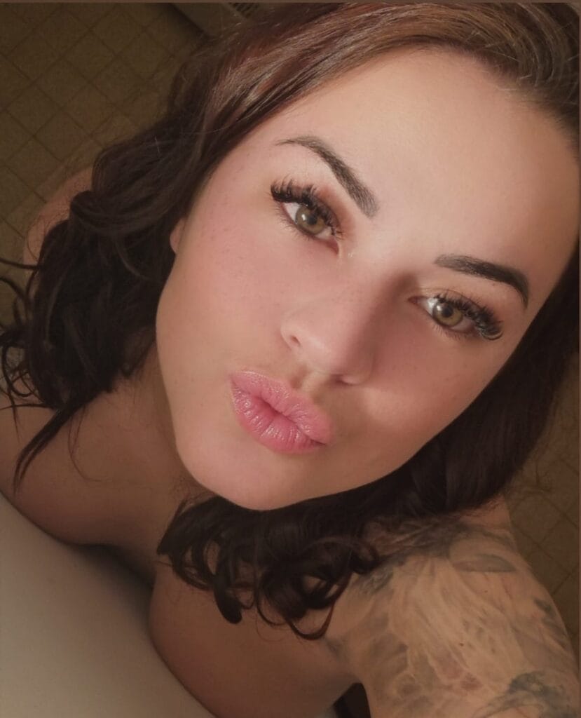 Photo of Vic alouqua, creator on OnlyFans with exclusive content